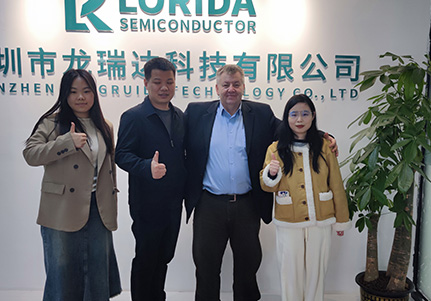 Visit of Romanian customers on Women's Day-Discuss the design optimization scheme of inverter motherboard components together.